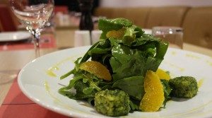 spanatovy salat s tunakem